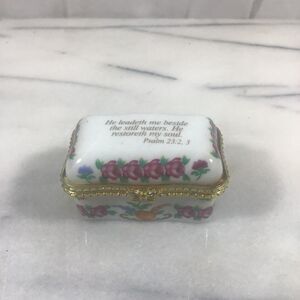 Imperial Porcelain Square Hinged Trinket Box Psalm 23:2,3 Roses Bible Verse